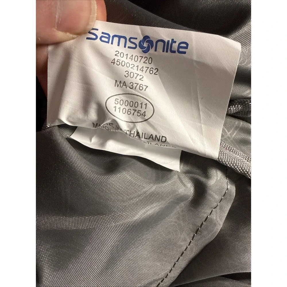 Samsonite Mobile Solution Convertible‎ Bag Purple, Size 17'' x 16'' x 8''